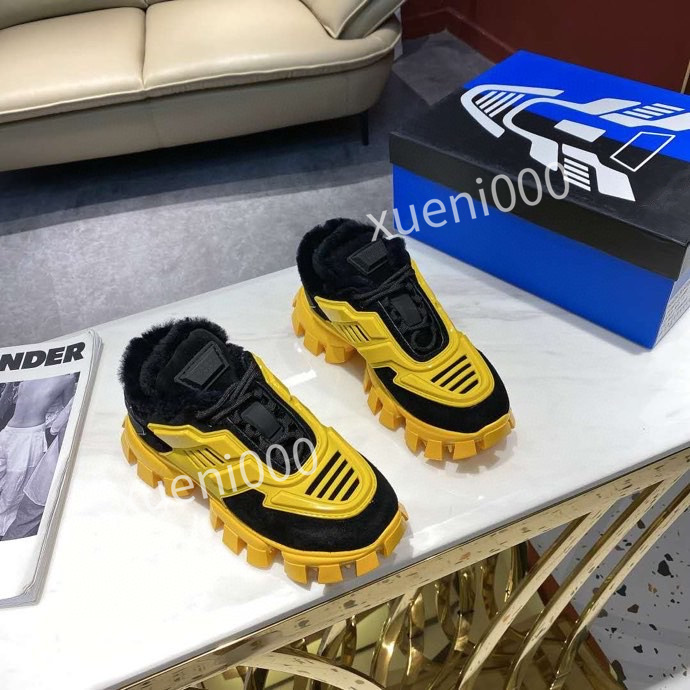 

2021 New Women Designer shoes Sneakers Beige Men Trainers Vintage Luxury Ladies Designers Sneaker, Choose the color