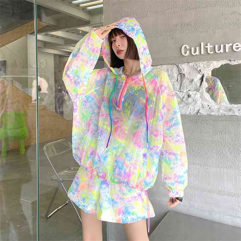 

Summer Colorful Tie Dye Suit Hooded Zip Sun Protection Coat Drawstring Elastic Waist Sweatshorts Fashion 2 Pcs Women Set 210519