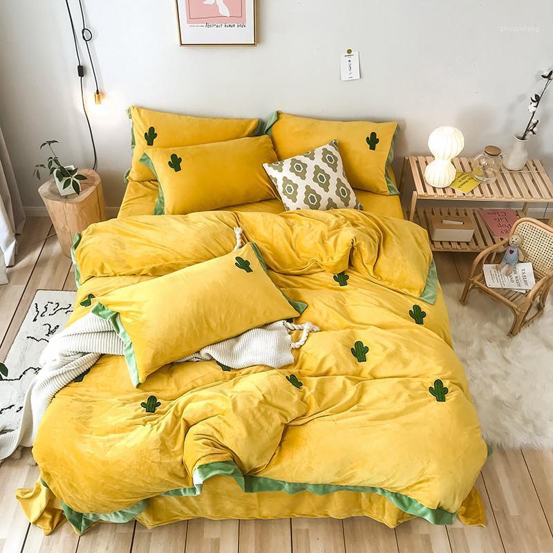 

Bedding Sets Modern Style Crystal Velvet Baby Warm Duvet Cover Pillowcases Bed Sheet Cactus Fruit Orange Ginger Pink Grey