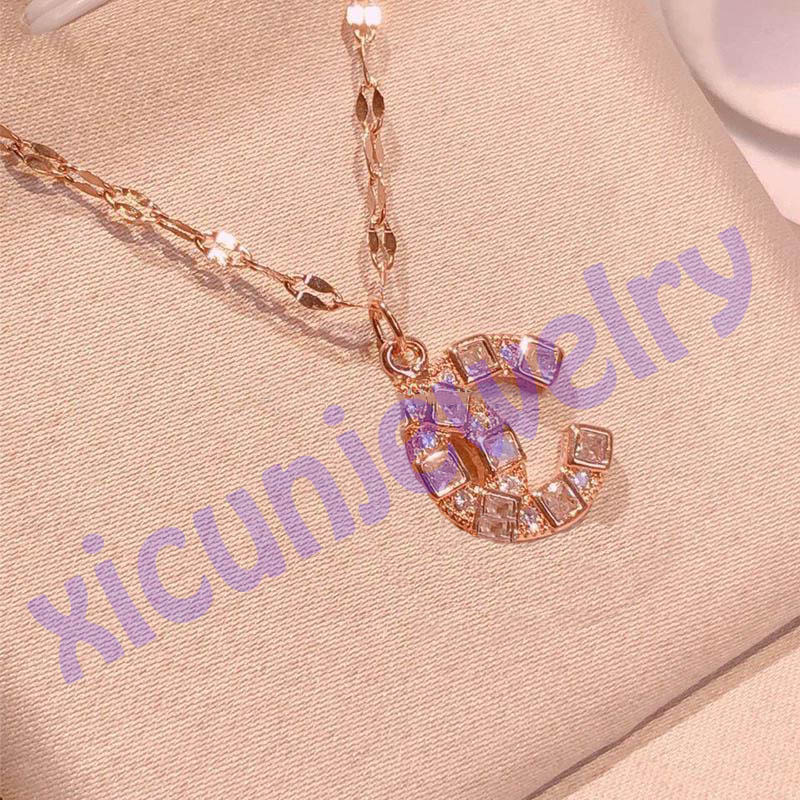 

Top Open as C Letter Necklaces Fashion Chains Crystal Torque Diamond Pendant Necklace Women Pearl Jewelry Gift