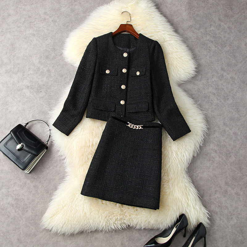 

2021 Autumn Winter Long Sleeve Round Neck Black Solid Color Tweed Single-Breasted Coat + High Waist Chains Sashes Short Skirt Two Piece Suits 2 Pieces Set 21N0512777