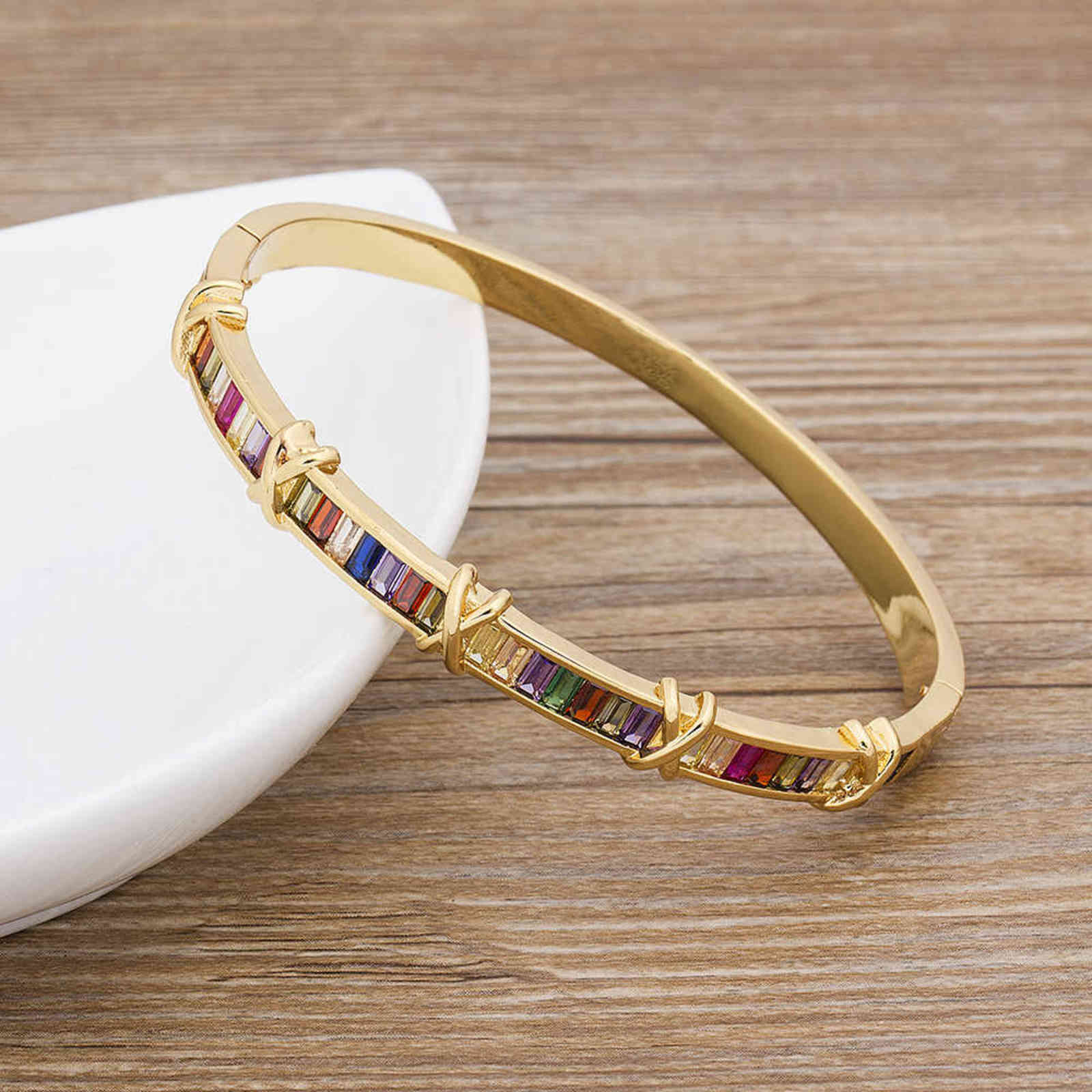 

Fashion Jewelry Bangle Bracelets Copper Cubic Zirconia Crystal Rhinestone Cuff for Female Luxulry Accessories Gift