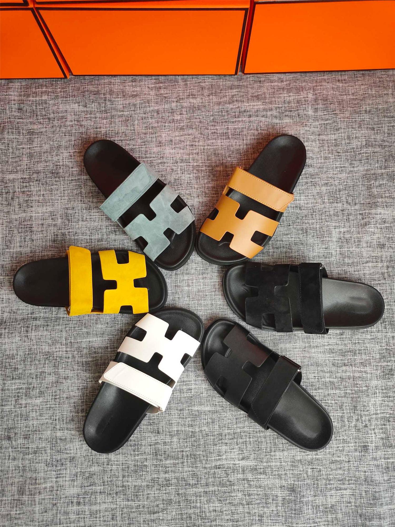 

Kanye Slides Women 2021 Summer Outer Slippers Women's Leather Velcro Thick Bottom Retro Beach Sandals Old Head Shoes size 35-40, Black