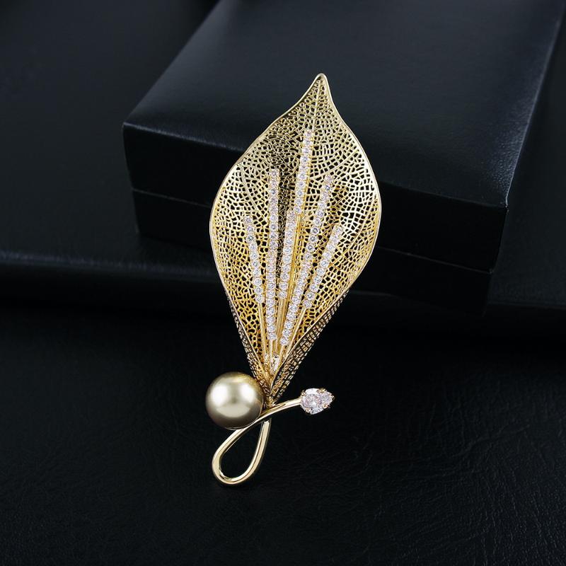 

Pins, Brooches High-grade Electroplating Leaves Calla Lily Flower Brooch Wedding Boutonniere Groomsman Pin Hand Flowers Accessories Prom, Gray