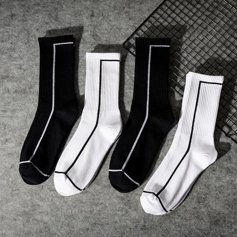 

Performance Cushion Crew Socks Cotton Wicking Durable Fashion Casual Everyday Stripe Sock for Men Women White Black