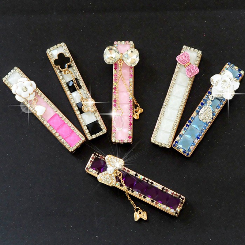 

Cute Rhinestones Pink Eectric USB ighter Dropship piers Rechargeabe Fameess Windproof ighter Smoking Accessories
