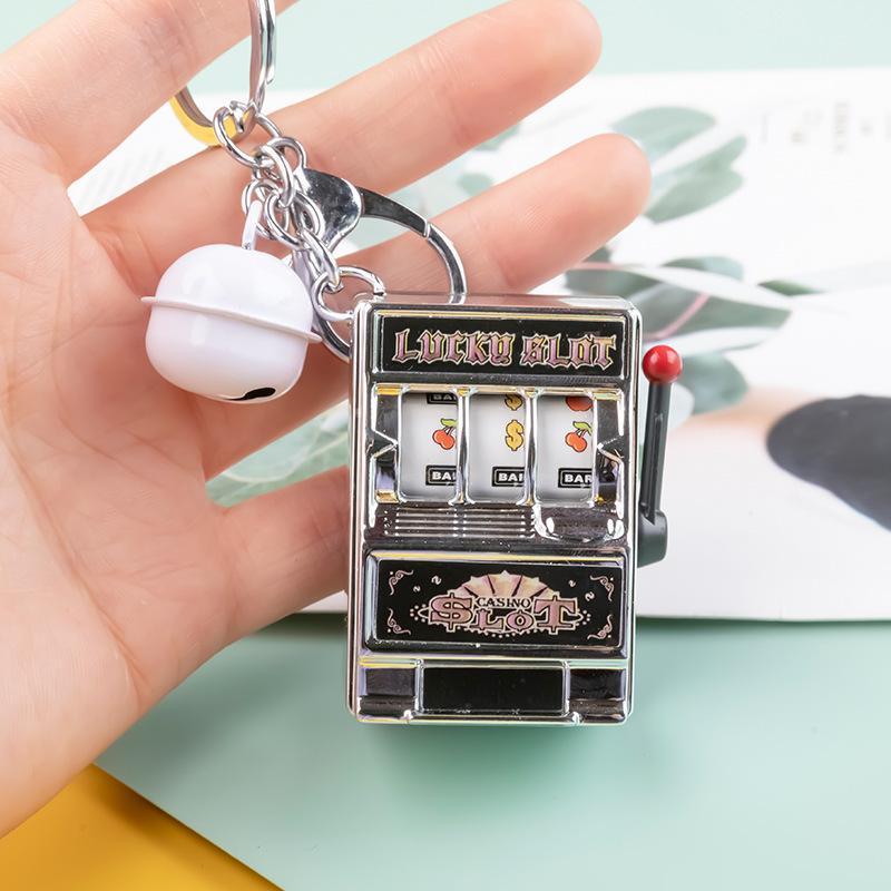 

Keychains Keychain Toy Fruit Machine Slot Key Chain Fun Creative Car Jewelry