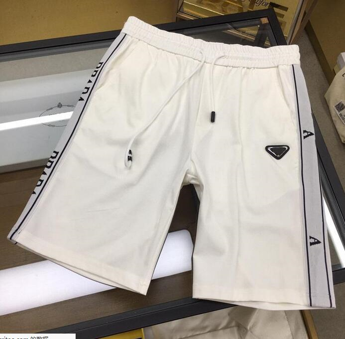 

2021 Classic Fashion Badge Designer Brand Men's Short Pants Knickers Man Black White Sports Casual Breathable Quick-drying Five-point Pant Beach Shorts