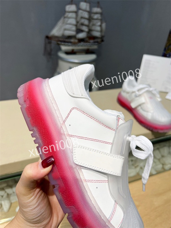 

2021 New board shoes female womens students hand made leather thick sole large size small white black sports casual shoes women xr201001, Choose the color