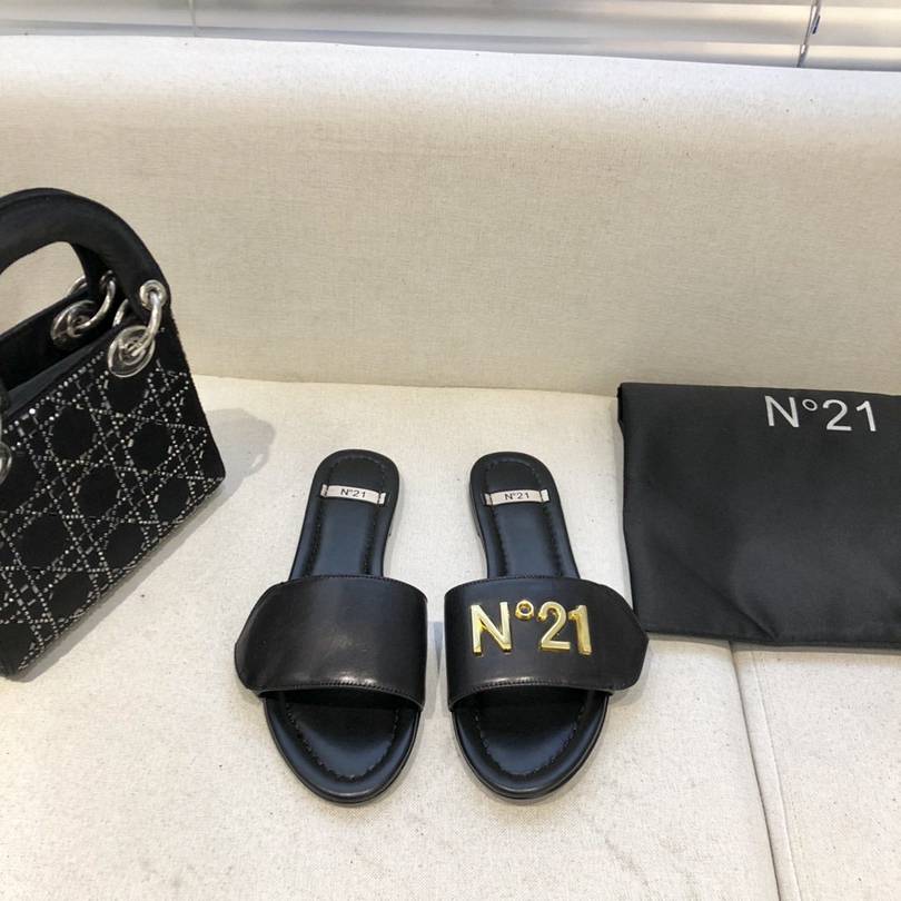 

Women Slippers sandals with Box Ladies Beach Slipper Non-slip Leather womens Shoes