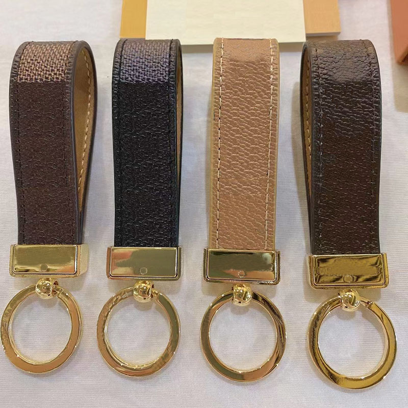 

Key chain Buckle lovers Car Keychain Handmade Leather Designers Keychains Men Women Bag Pendant Accessories 10 Color