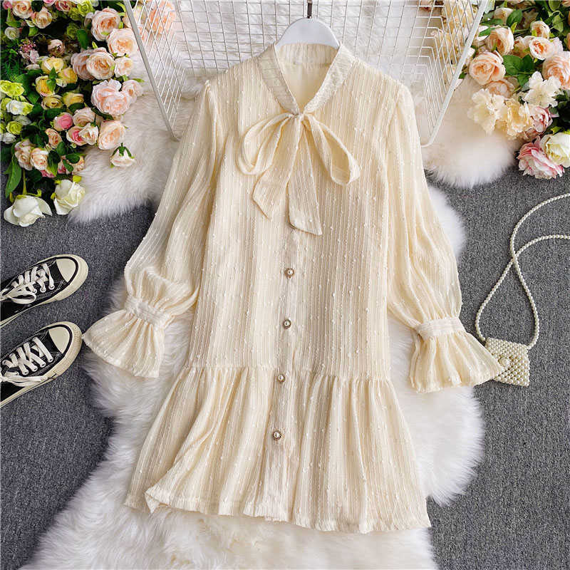 

Autumn Sweet Black/Beige Bow Collar Mermaid Mini Dress For Women Elegant Flare Long Sleeve Single Breasted Loose Vestidos 2020 Y0603