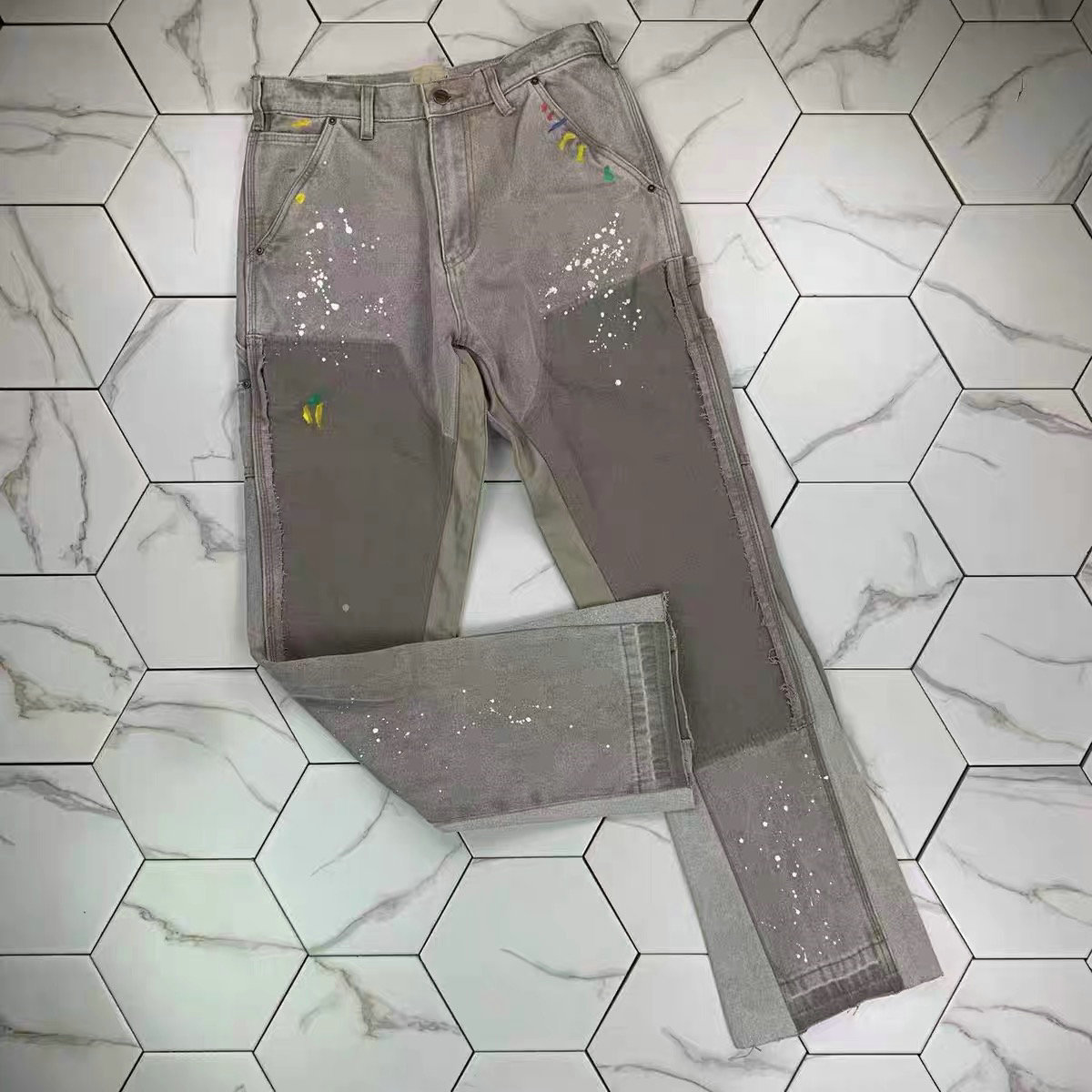 

HP518 High quality Mens jeans Distressed Motorcycle biker jean Rock Skinny Slim Ripped hole stripe Fashionable snake embroidery Denim pants, Gray