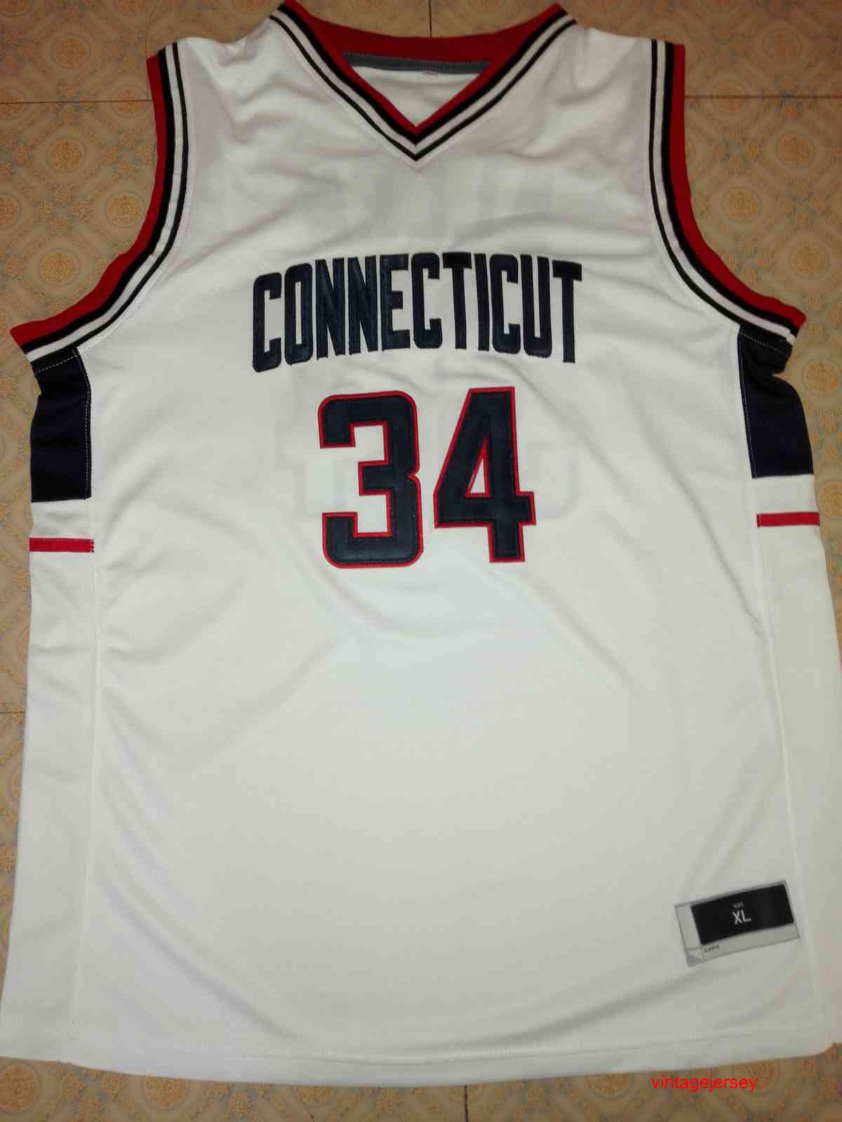 

34 Ray Allen Connecticut Huskies 1996 Throwback Blue White Embroidery Stitched Any Name and Number