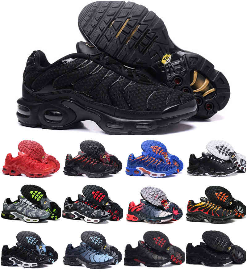 

2021 Tn Mens Shoes New Black White ReD AIR Plus Maxes Ultra Sport Shoes Designer Cheap TN Requin Fashion jogging Casual Sneakers Zapatillaes