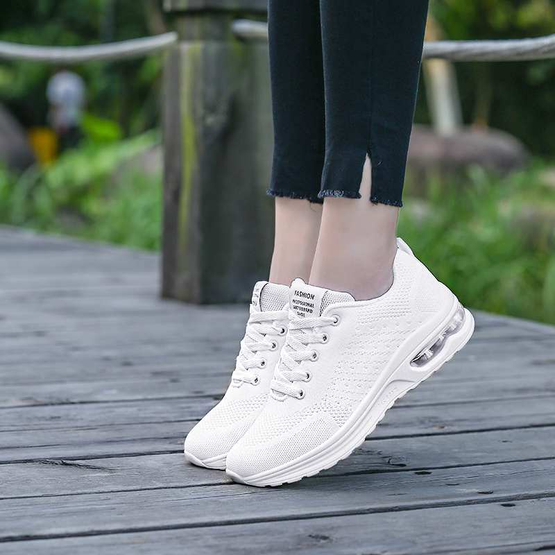 

Wholesale Womens Mens Sports Knitted Fabric Running Shoes Big Size 13 Black White Red Gray Jogging Trainers Sneakers Eur 35-47 Code: LX17-5066