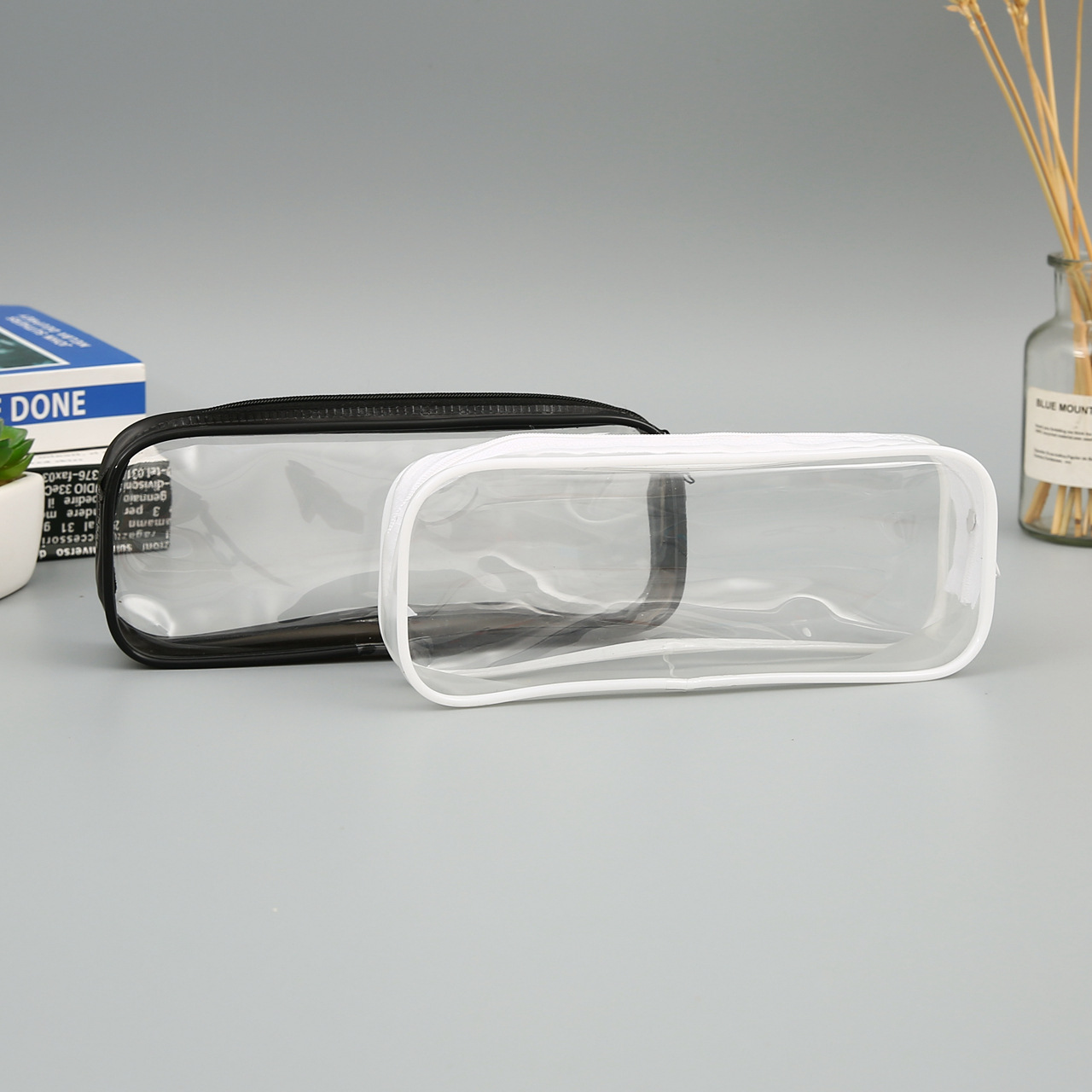 

Clear PVC Pen Bags Transparent Zipper Pencil Bag Black White 122857