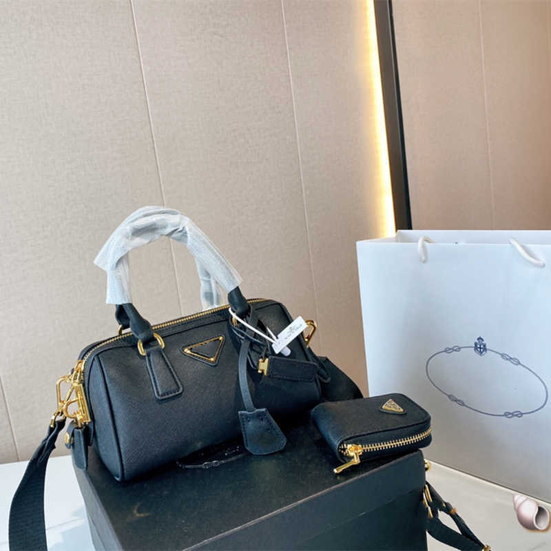 

Cross Body Designer Bags Crossbody Bag handbags Leather High-capacity Evening party Shopping Business occasions 4 Colors With exquisite packaging size 21-6-11 cm, Pink