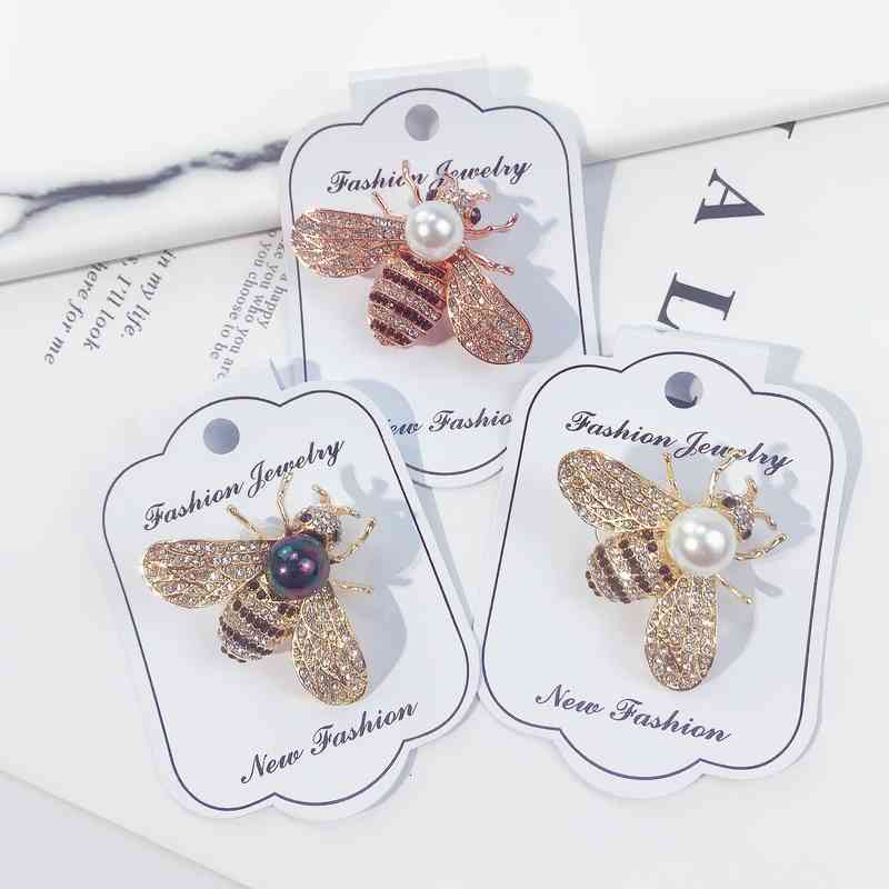 

brooch korean alloy diamond temperament pearl bee simple cardigan clothing accessories insect, Gray