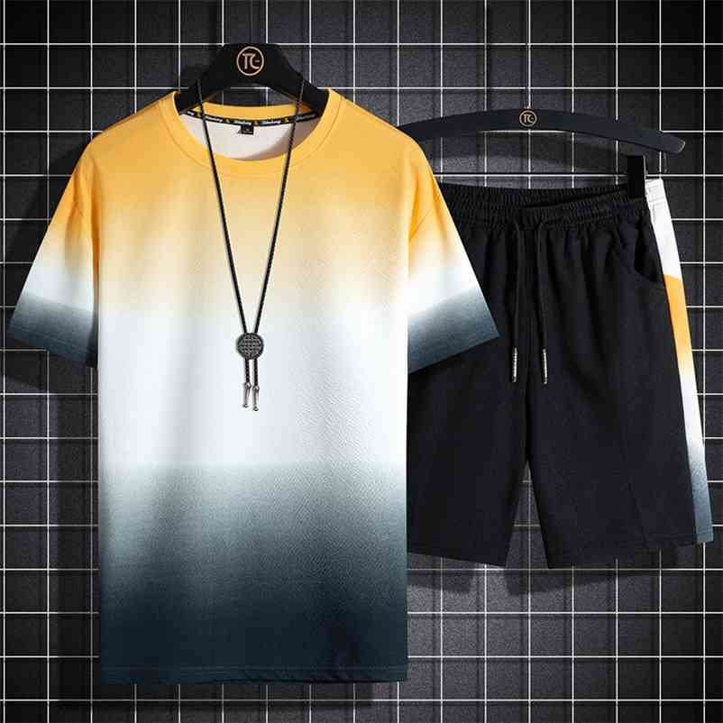 

Men Casual Set Fashion 2 PCS Sweat Suit Short Sleeve T-shirt Shorts Sets Male Sportswear Tracksuit Summer Sportsuit 5XL 210722, Yjgf920 yellow