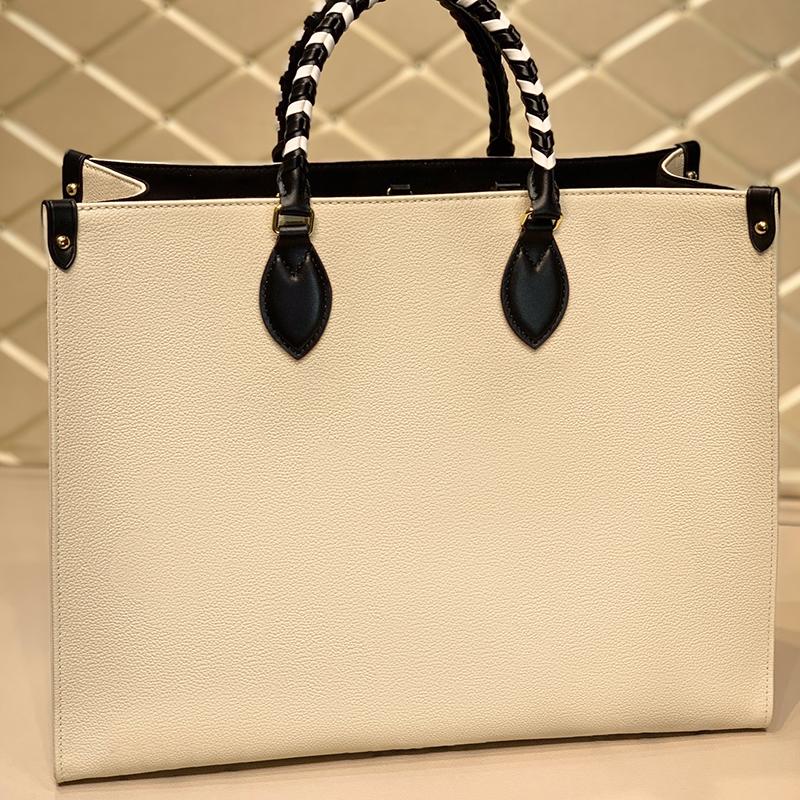 

2021 style womens designer handbags embossed grain cowhide microfiber lining zippered inner pocket for metal parts fashion bags