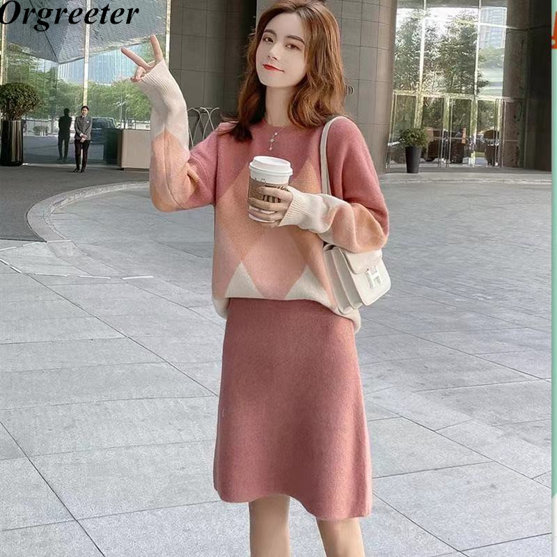 

INS Fashion Temperament Knitted Suit Women's Fall Winter Color matching Geometric Knit Top and Bodycon Skirt 2 Piece set 210525, Blue