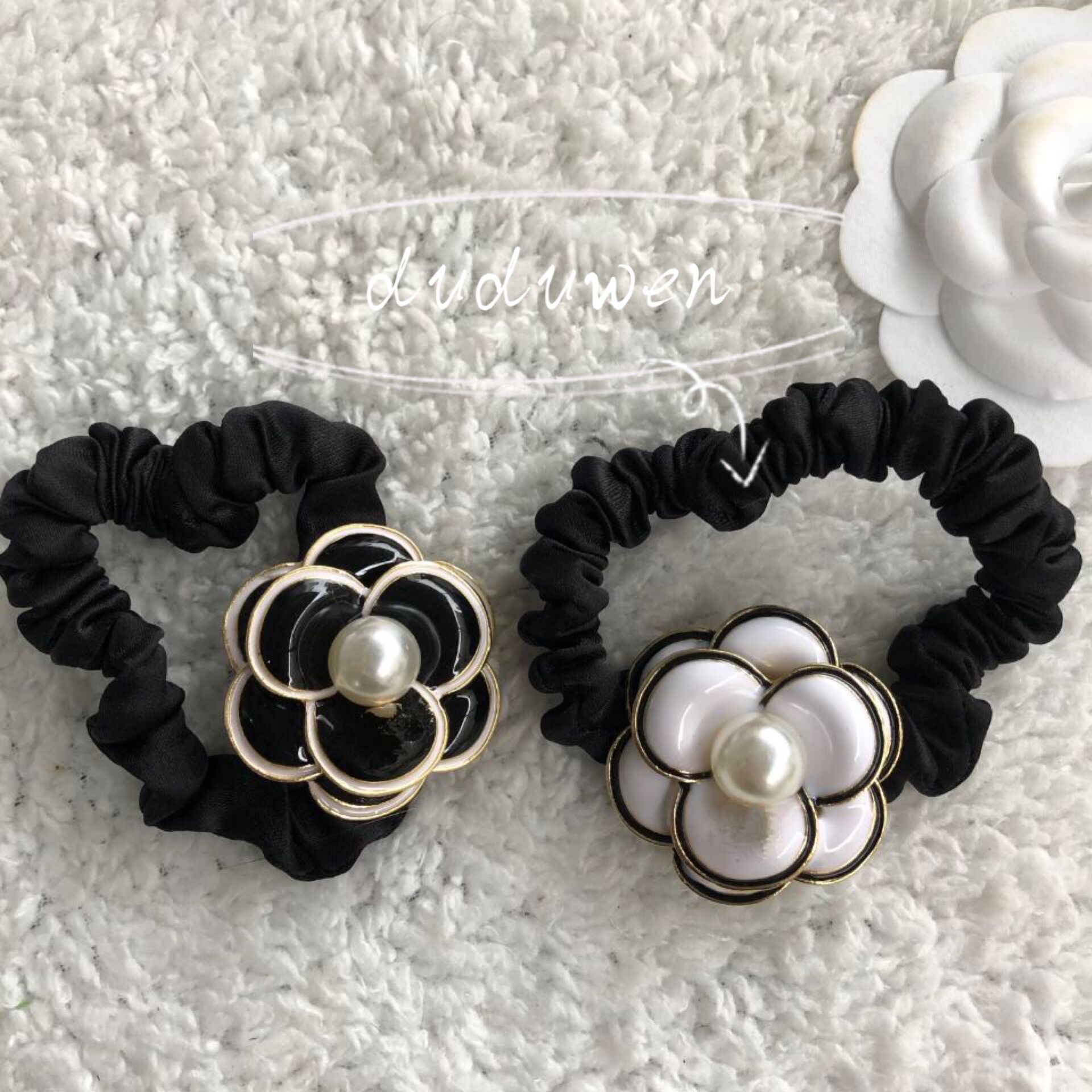 

metal Camellia Hairtie fashion Accessories alloy mark rubber bands Hair Rope party gift with paper card