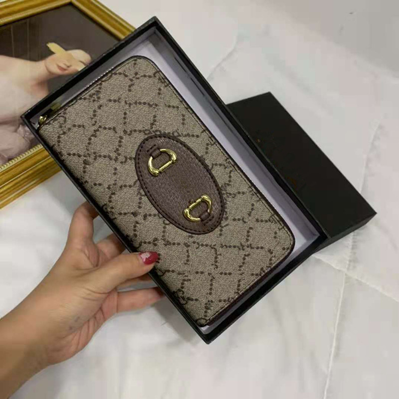 

Men and Women Wallets Luxurys Designers Purses Designer Wallet Canvas Leather Card Holder 2021 Fashion Purse Zipper Pocket Gletter Printed Holders, With ggletters printed