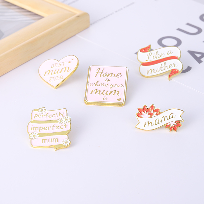 

Cute Pink Mother's Day Brooches Pin for Women Fashion Dress Coat Shirt Demin Metal Funny Brooch Pins Badges Backpack Gift Jewelry
