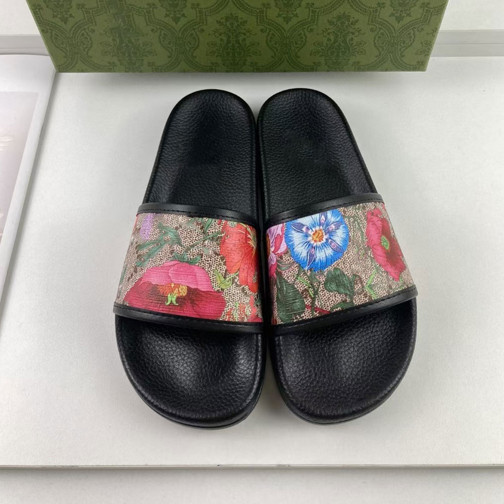 

021 men's and women's rubber wide summer beach slippers luxurious sliding black and white blue leather bee pattern indoor casual s