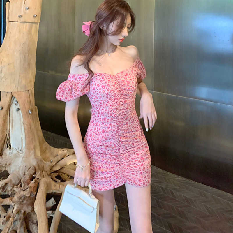 

WOMENGAGA Chiffon Pink Leopard Mini Dres's Strapless Sexy Floral Puff Sleeve Fold Irregular Dresses Girl Female 7HCX 210603