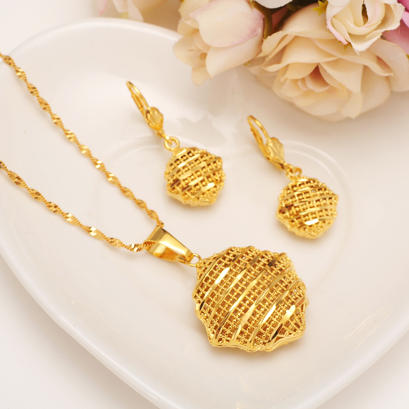 

Fashion Necklace Earring Set Women Party Gift 18 k Fine G/F Gold Leaf Pendant 36*31 mm Jewelry Sets, Golden