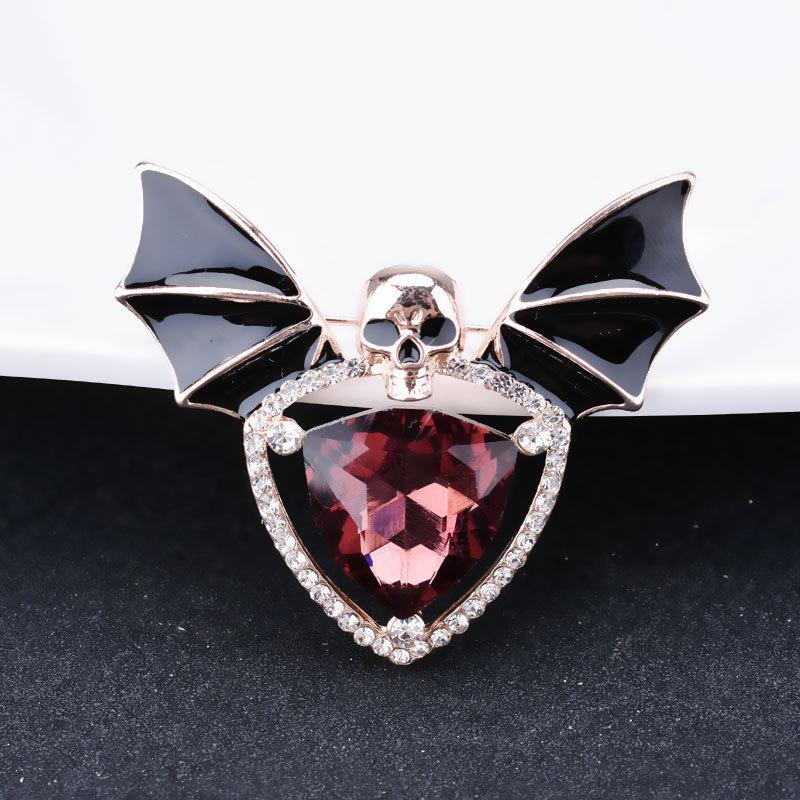 

Pins, Brooches Skull Gothic Punk Crystal Skeleton Brooch Bat Wing Heart Pin For Women Wedding Halloween Jewelry