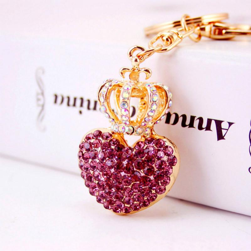 

Keychains Luxury Crown Heart Crystal Rhinestone Key Chain Fashion Keyrings Bag Car Ring Pendant Wedding Party Gifts