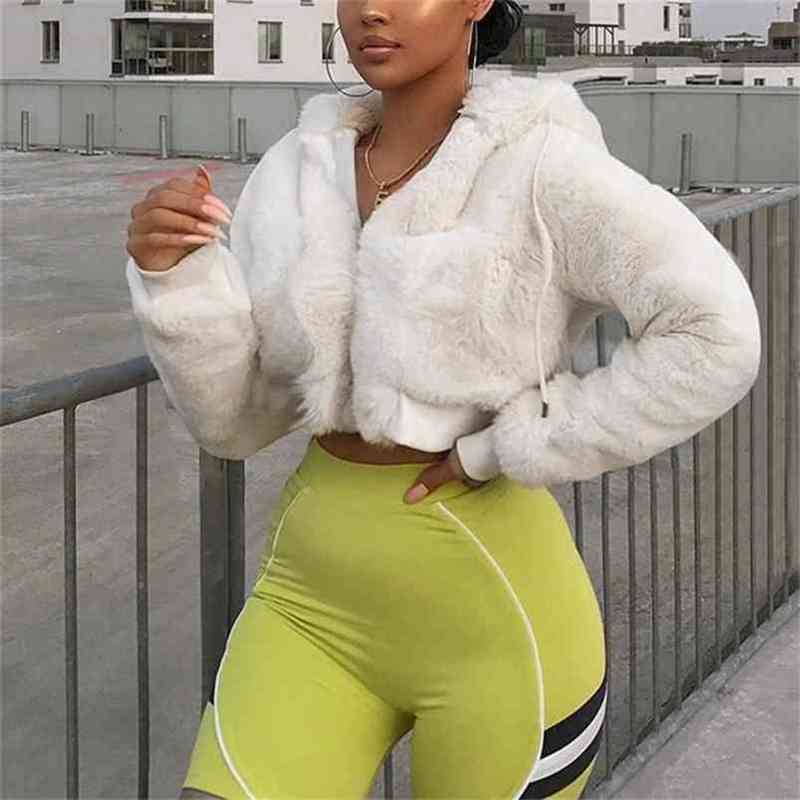 

OMSJ Autumn Winter Long Sleeve Faux Fur Hooded Cropped Top Jacket Women Warm Coat Streetwear Party White Solid Outfits 210517