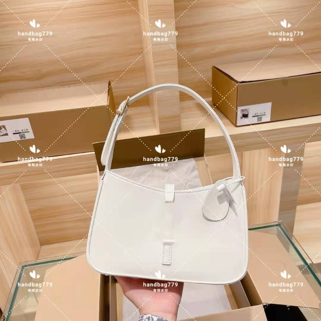 

Ms classic Totes Real leather body design metal letter lock multi functional large capacity single shoulder back solid color all around armp