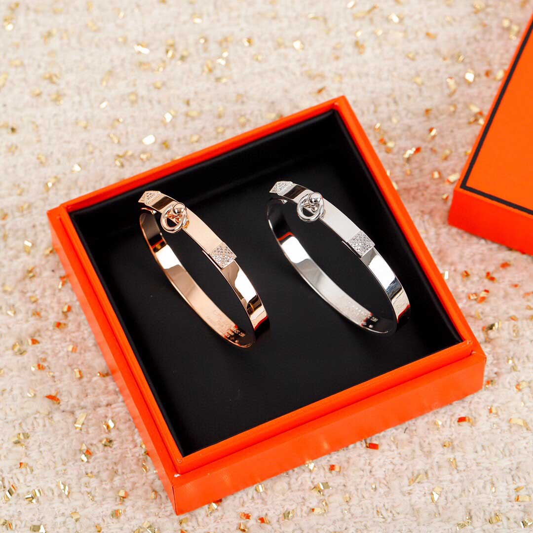 

Top quality charm punk bracelet with diamond for women wedding jewelry gift in two colors plated have stamp box PS3374