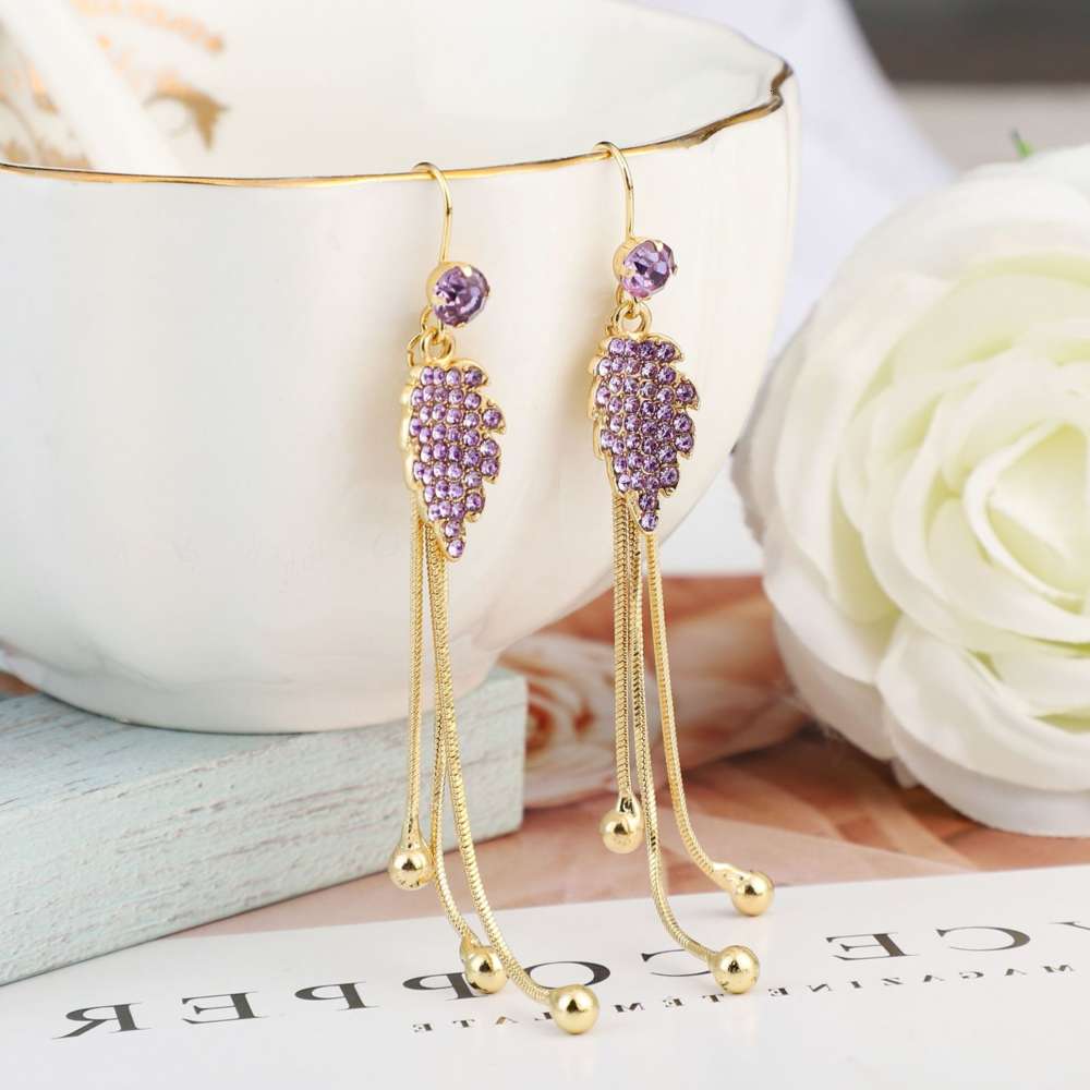 

earrings S925 silver needle fashion Diamond personalized purple net red tassel Leaf show thin Earrings, Golden