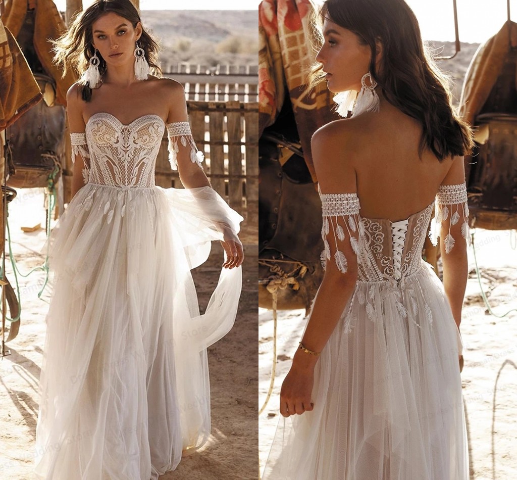 

Unique Feather Tassels Lace Wedding Gowns Summer Beach A Line Sweep Train Bridal Dresses Sexy Sweetheart Corset Back Vestidos De Novia Boho, White