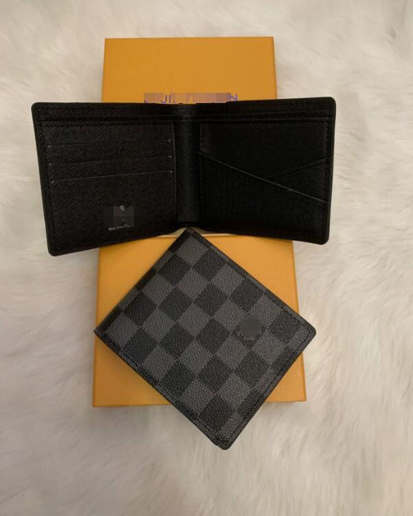 

LVLOUISVITTON VUTTON PASSPORT COVER Card Holders Fashion Passport Protection Case Trendy Credit Mens Wallet PASSEPORT, Red;black