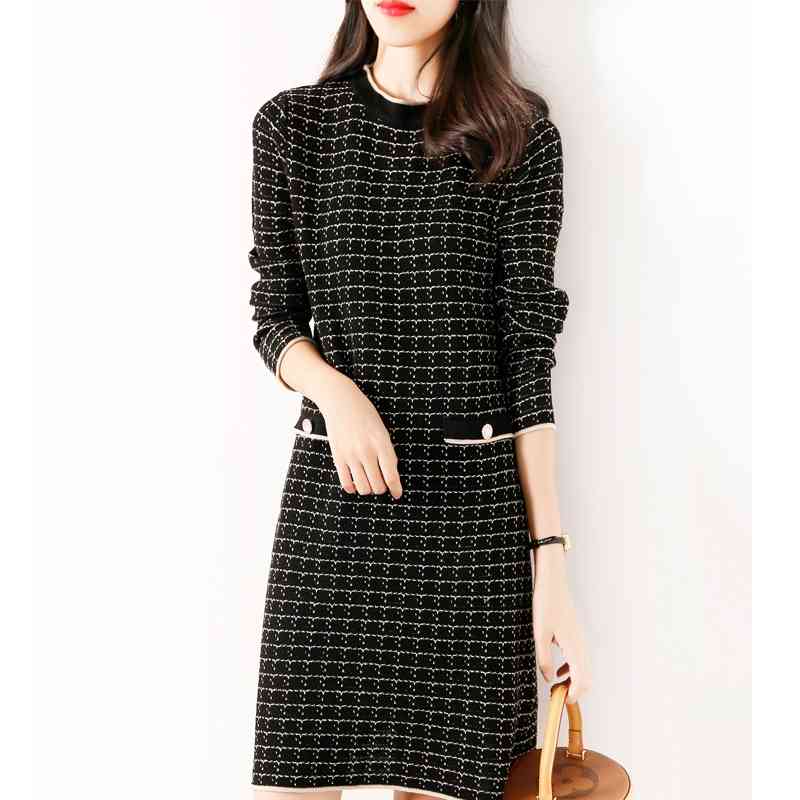 

Small Sweet Atmosphere Quality Dress Long Sleeve Goddess Fan Chunqiu Paragraph Render MIDI Socialite Wool Knitting 210429, White