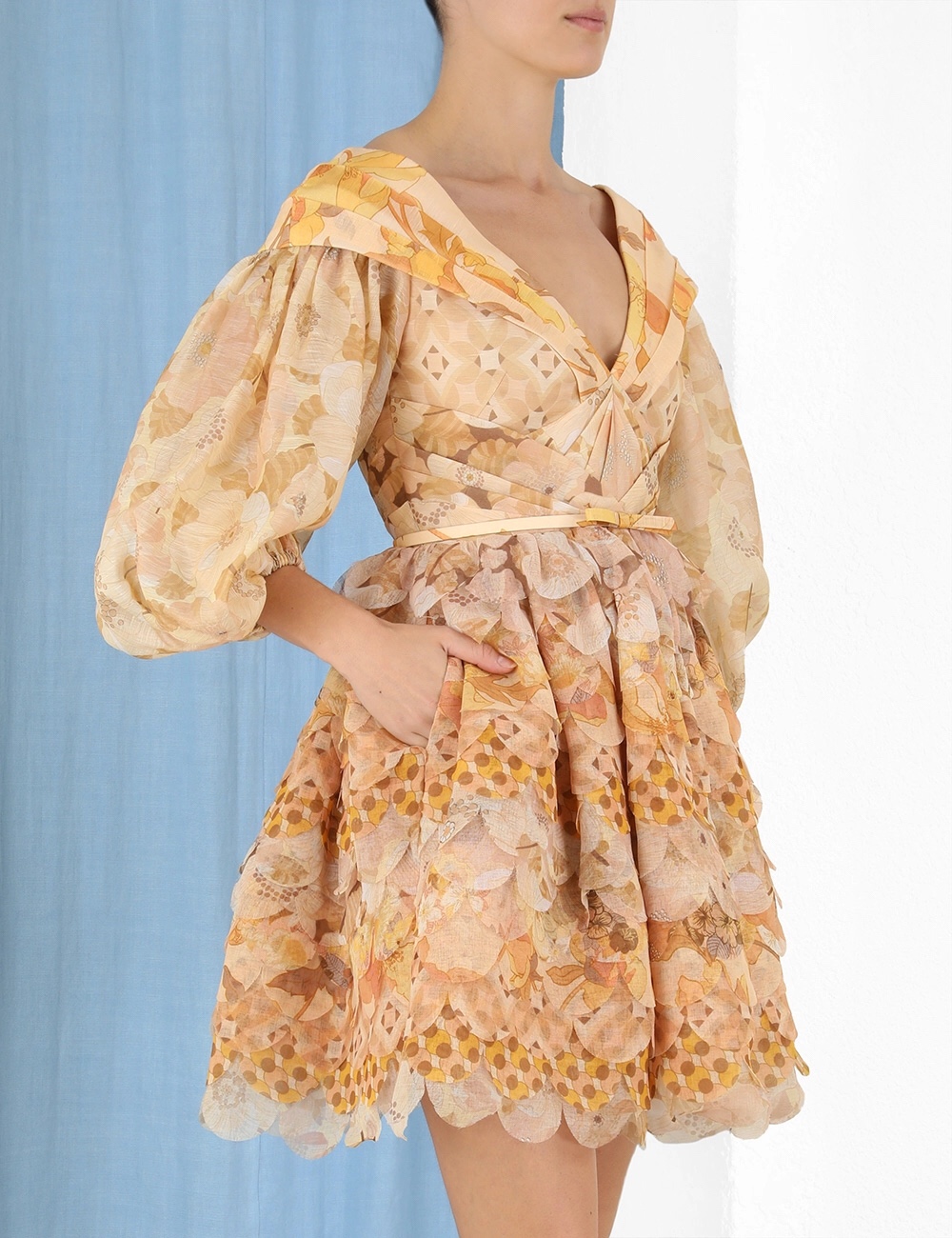 

2021 autumn winter new style fish scale burnt flower one shoulder dress`, Red