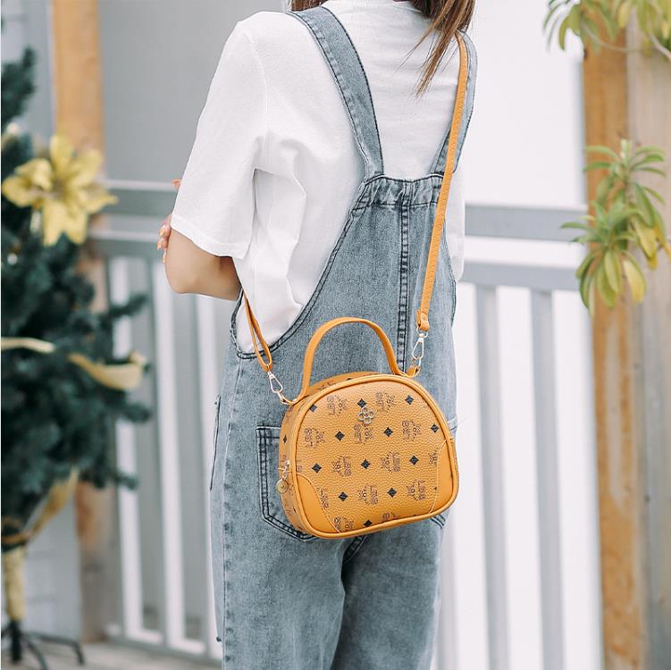 

Genuine Leather 2021 New Women Designer Bags Handbags Famous Brands Fashion Designer Large Capacity Ladies Shoulder Diagonal Bag 2233, White