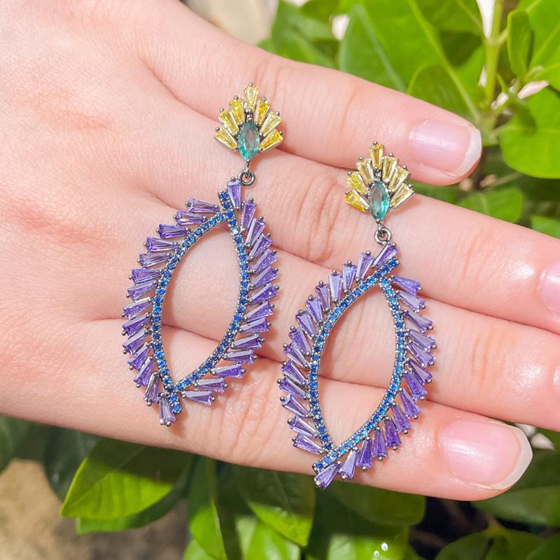 

Dangle & Chandelier ThreeGraces Fashion Purple Cubic Zirconia Long Geometric Irregular Earrings Ladies Wedding Prom Costume Jewelry ER681, Silver