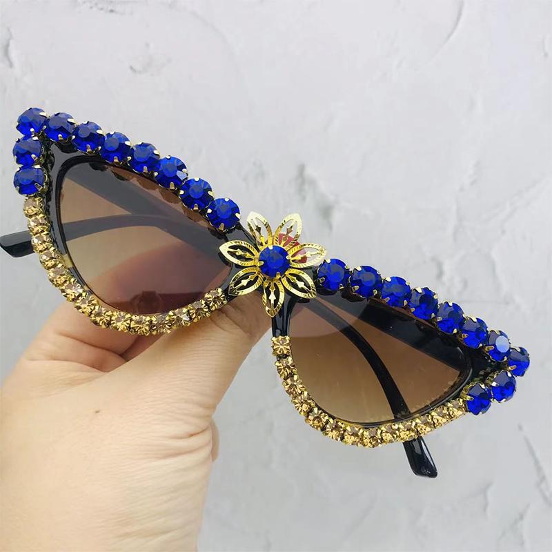

Sunglasses Sexy Cat Eye Crystal Women Fashion Luxury High Quality Diamond Female Eyewear Vintage Shades, White;black
