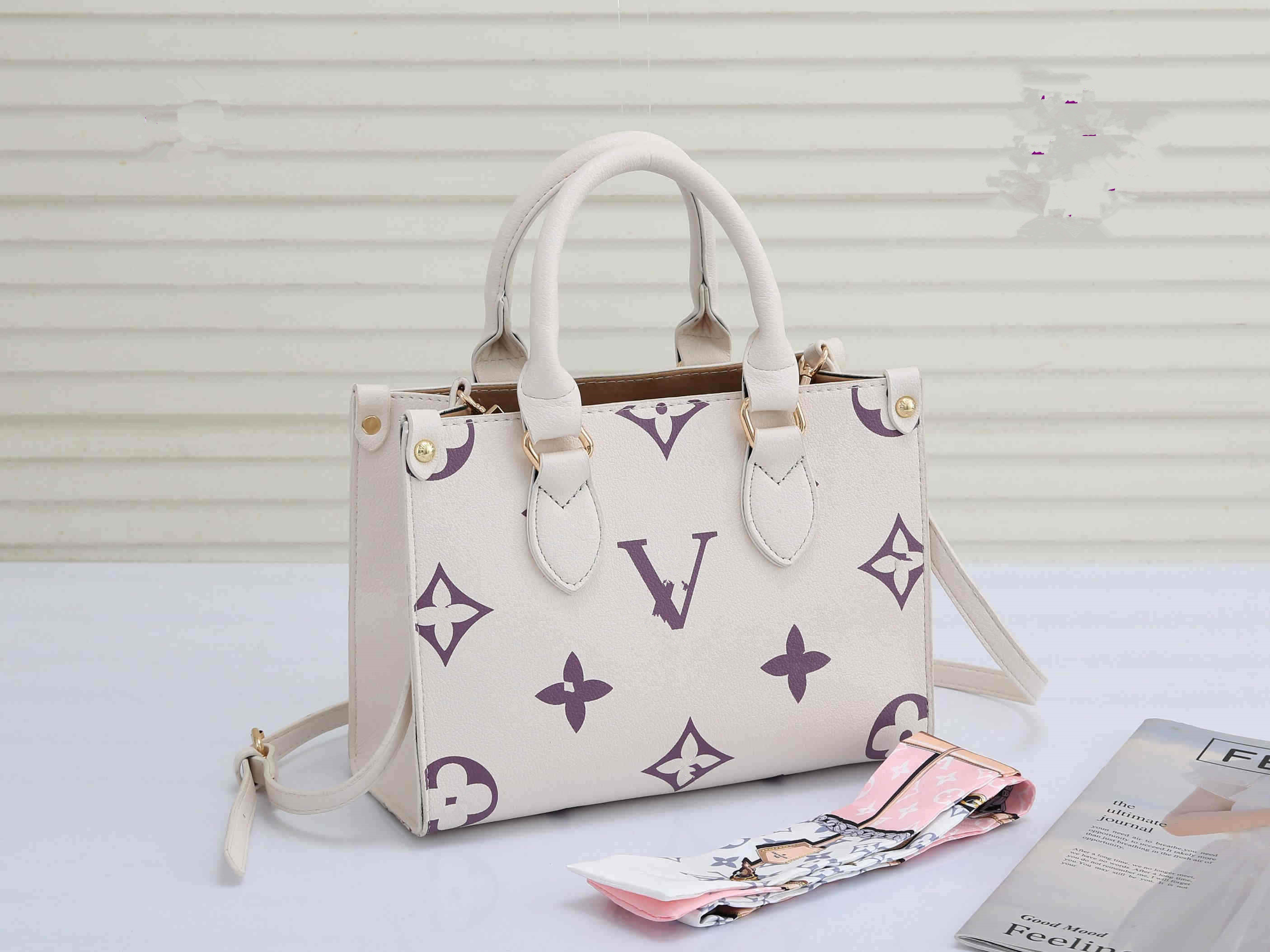 

Luxury brand Louisbags_18 Women Luxurys Designers Bags 2021 Crossbody Bag Handbag Handbags Wallet Backpack travel LVLouisVittonYSLVUTTON 001, Grey