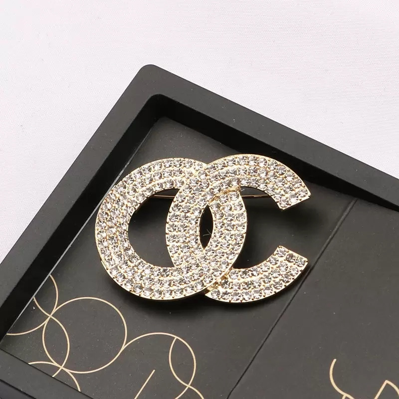 

Gold Silver C Brand Luxurys Design Diamond Brooch Party Women Crystal Double Two Pair Channel Rhinestone Letters Brooches Suit Pin Fashion Jewelry Clothing