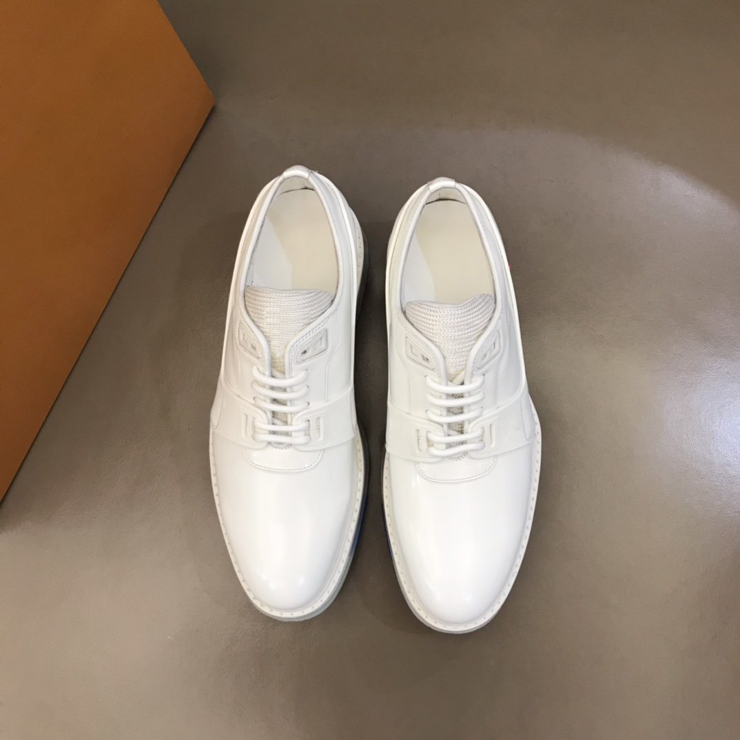 

2021 shoes slippers comfortable and antiskid triple balck white fashion men women sneakers casual leather runner trainers sport q1, Red;white