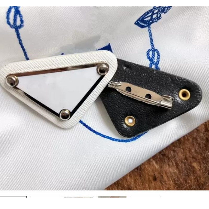 

Designer Leather Brooches Pins for Women and men Newest 2022 Top Quality Leather triangle Brooch Pin Jewelry Accessories gift Black White
