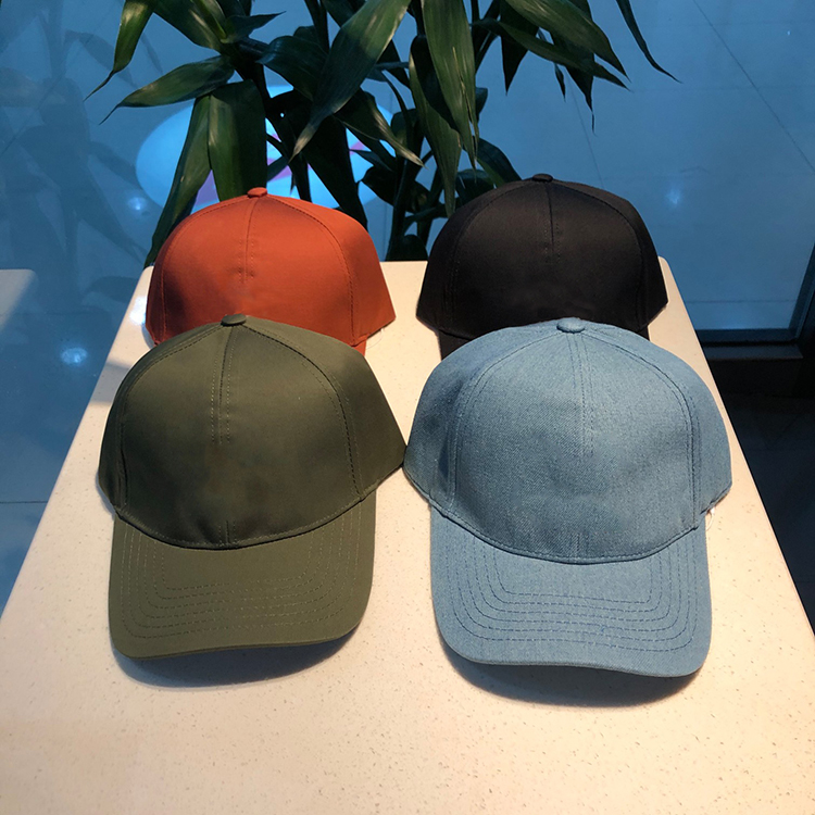 

2021 latest hip hop Style Caps Baseball hat duck tongue autumn winter cap 4 colors to choose adjustable size men's and women's plmzxl1, Red